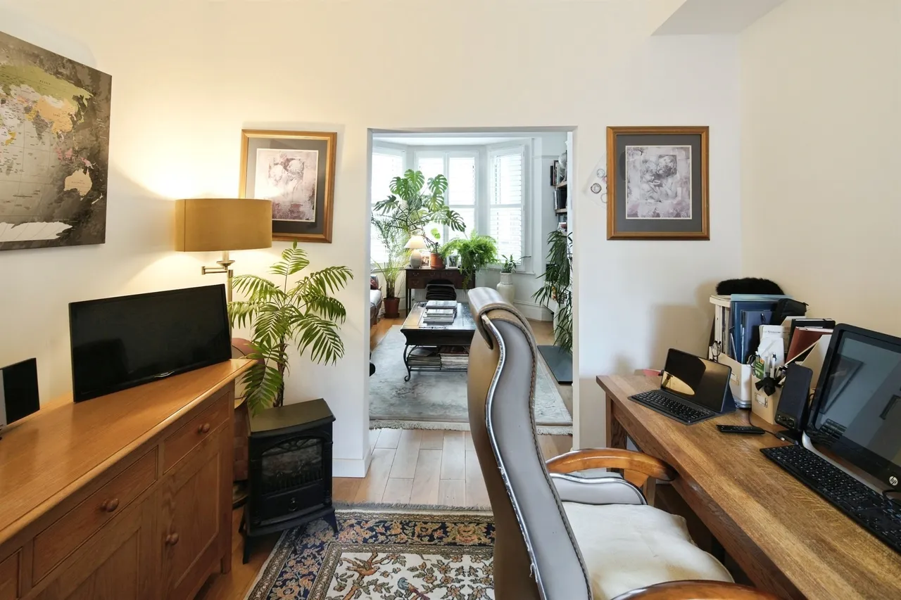 Glendale Road, Hove, photo 9