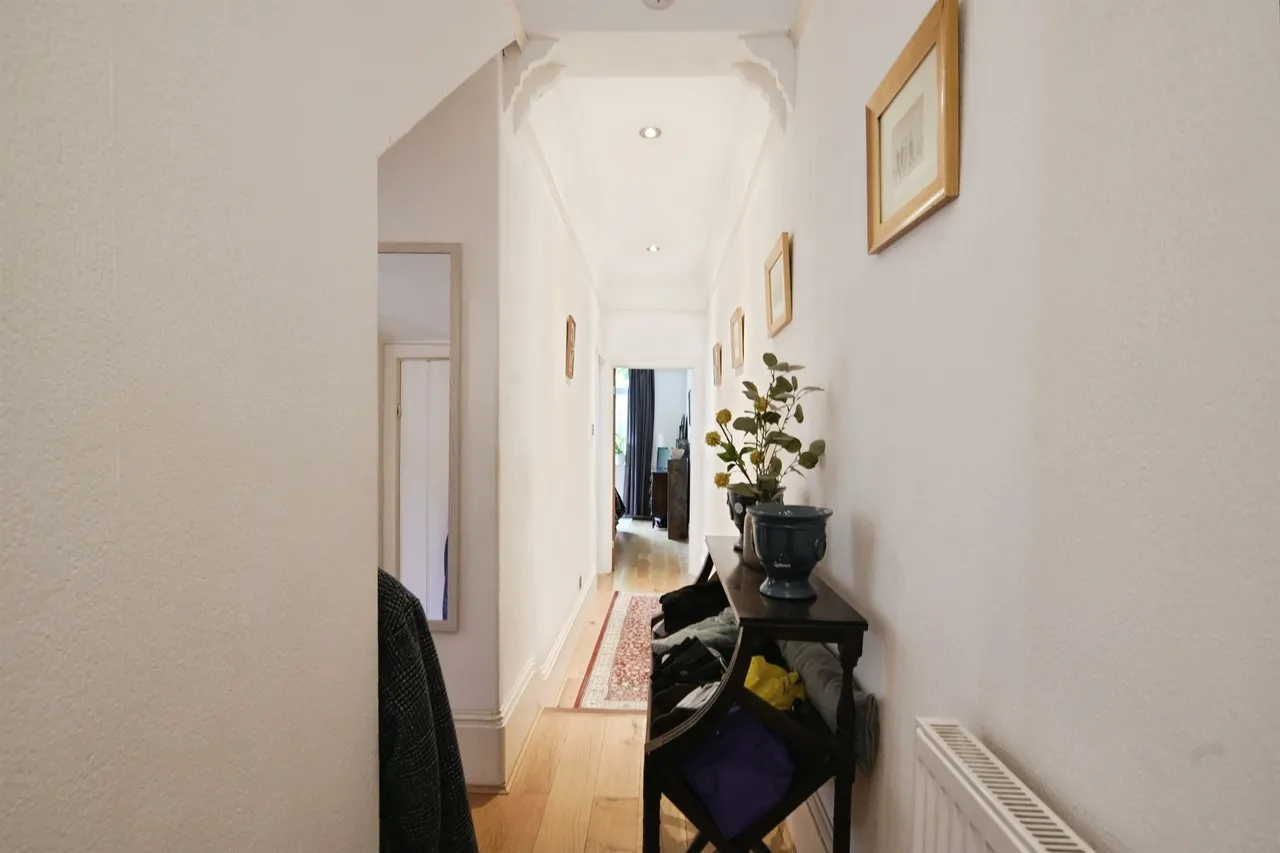 Glendale Road, Hove, photo 8