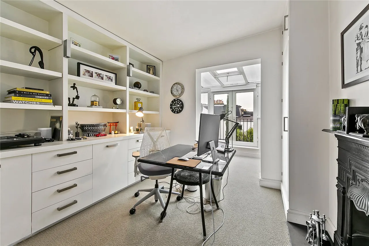 Pagoda Avenue, Richmond, TW9, photo 13