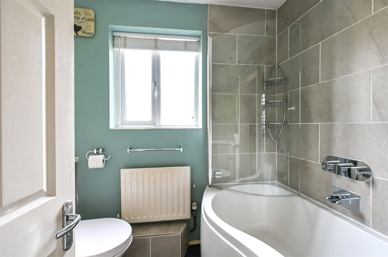 Pound Meadow, Sherfield-on-Loddon, Hook, Hampshire, RG27 0EP, photo 8