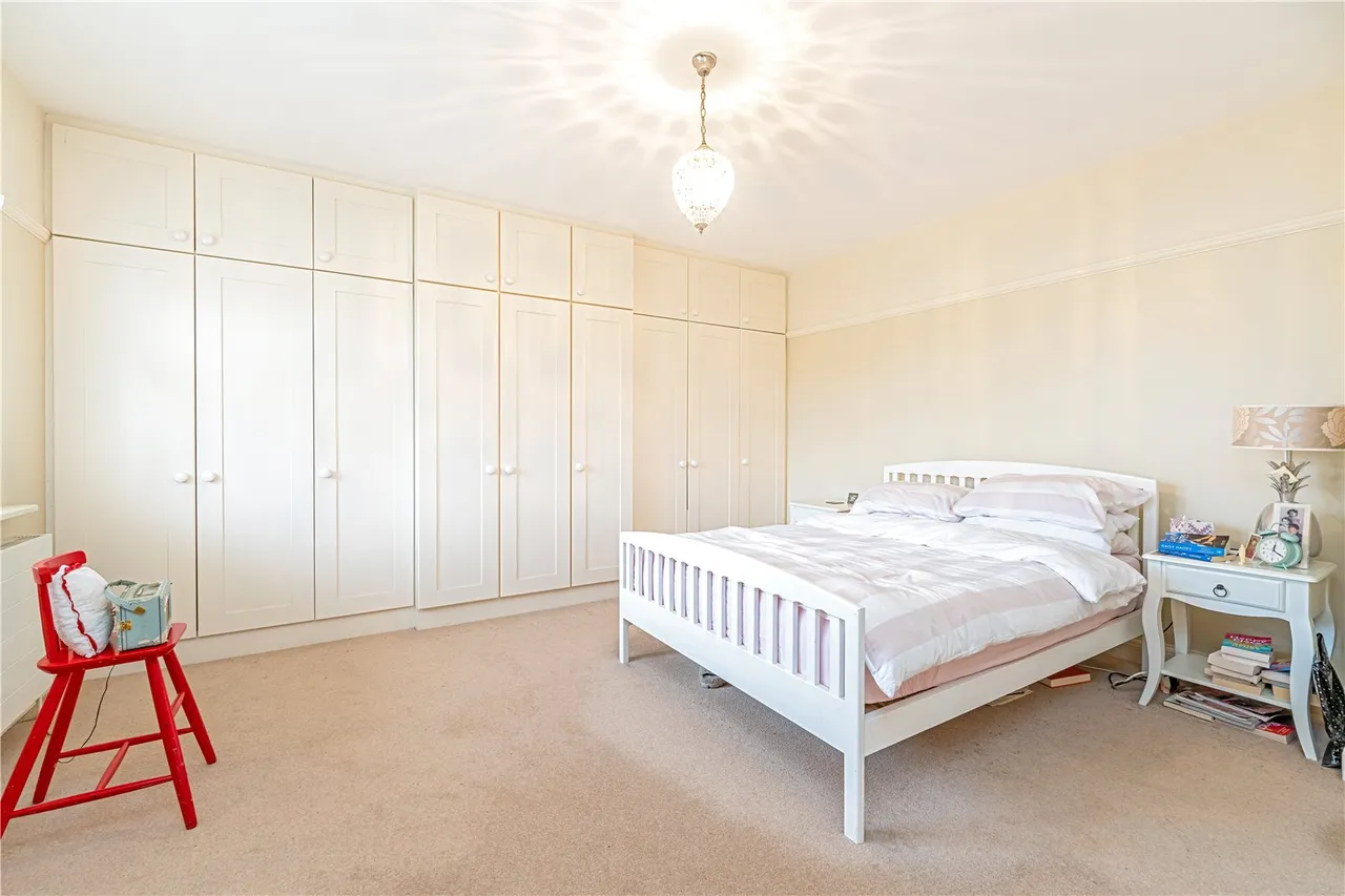 Wellesley Road, Twickenham, TW2 5RR, photo 9