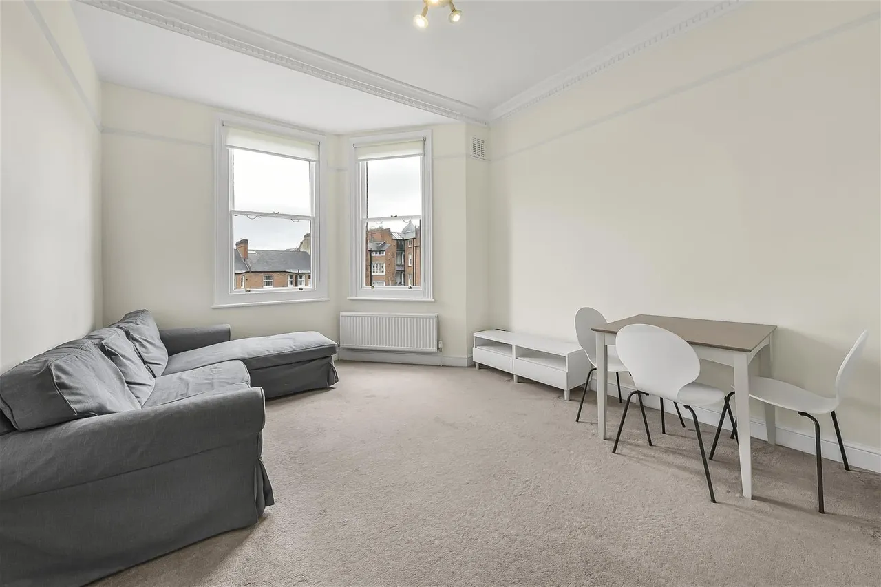 Compayne Gardens South Hampstead, London NW6 3DG, photo 3