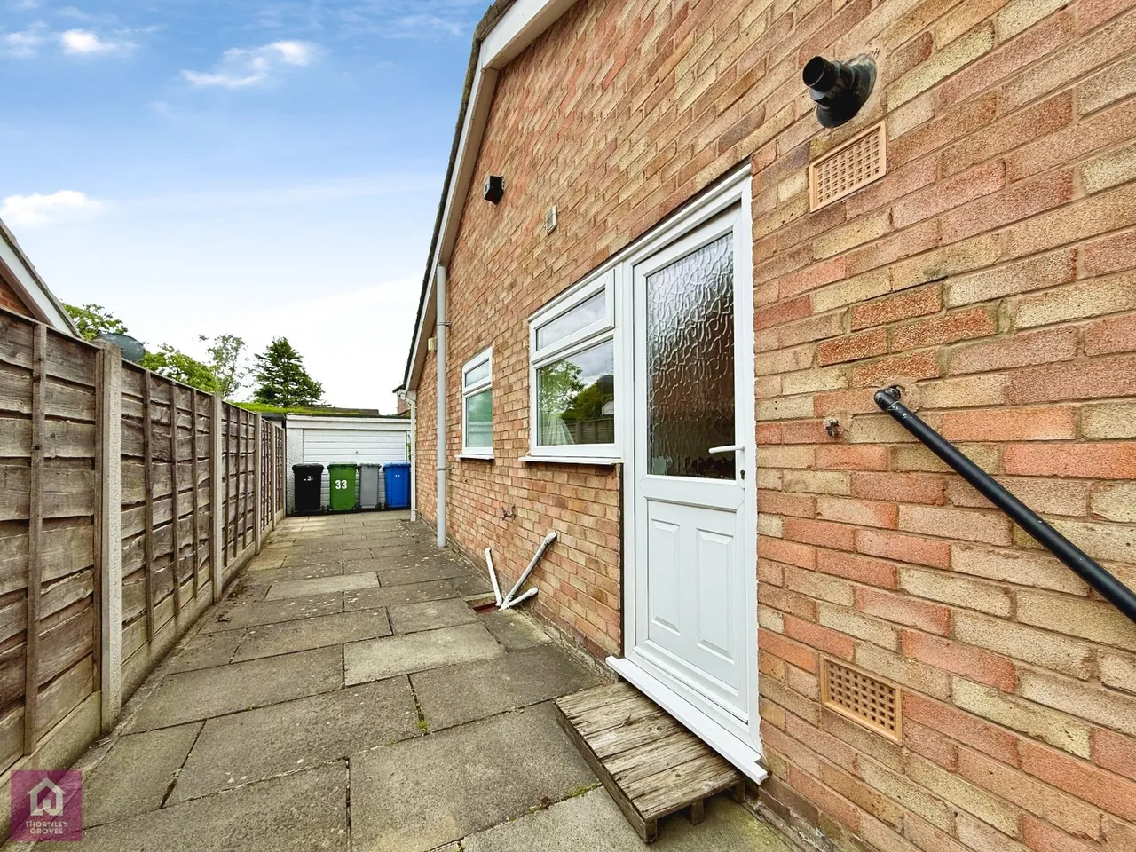 Redesmere Close, Timperley, WA15, photo 14