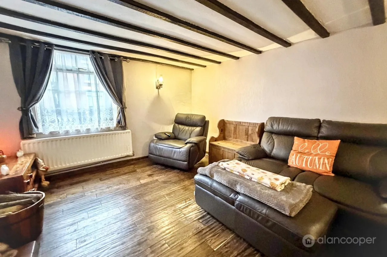 School Road, Bulkington, CV12, photo 3