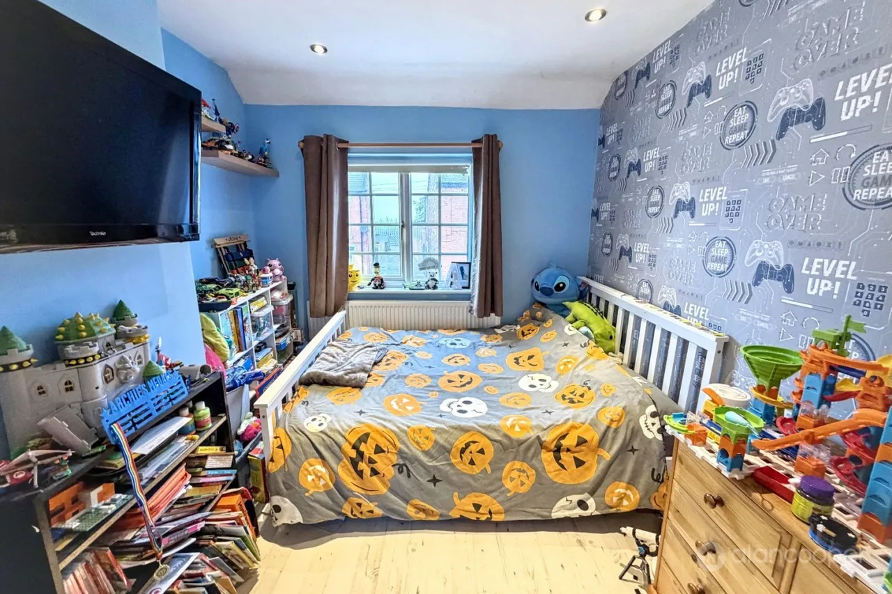 School Road, Bulkington, CV12, photo 14