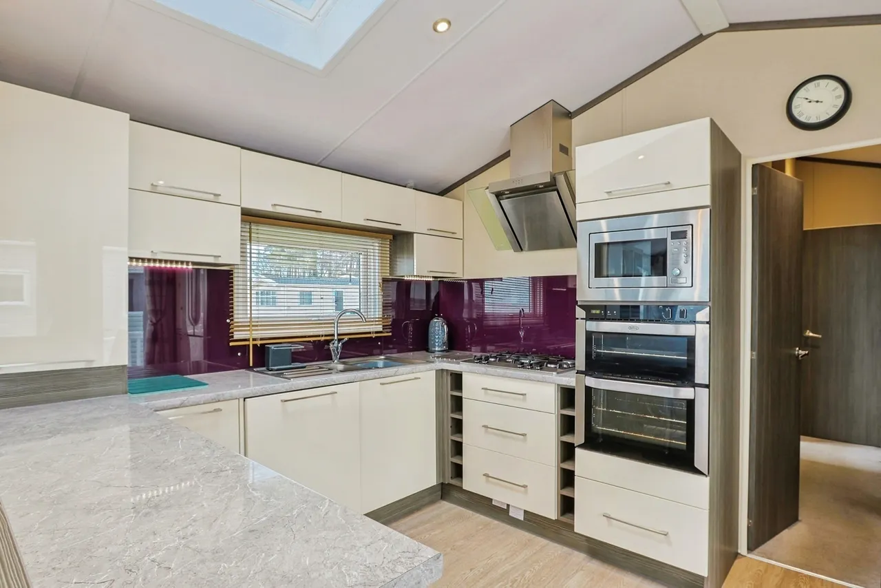 Napier Road, Rockley Park, BH15, photo 9