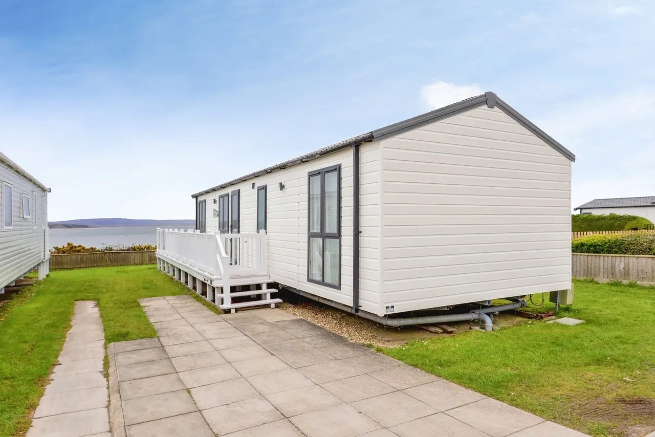 Napier Road, Rockley Park, BH15, photo 17