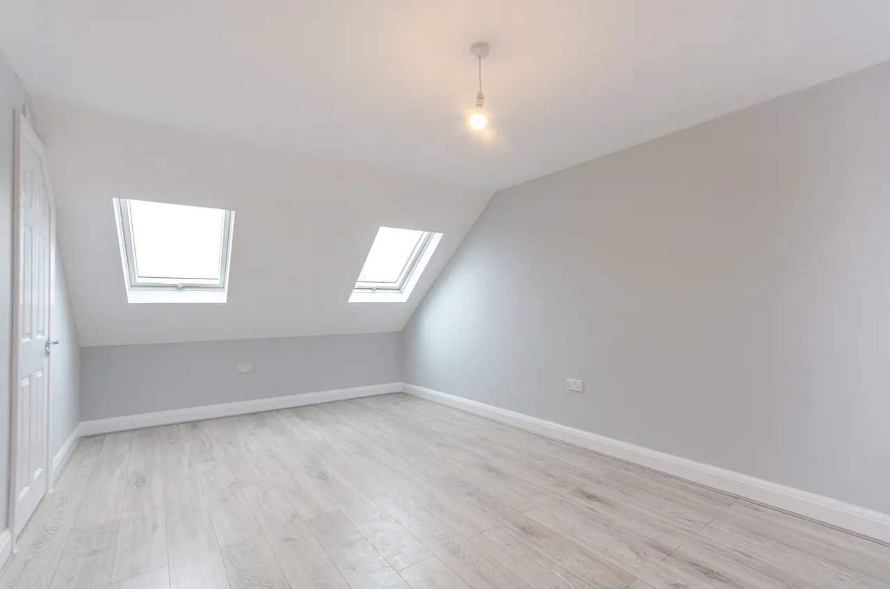 First Floor Flat, 1 Constance Road, Sutton, photo 11