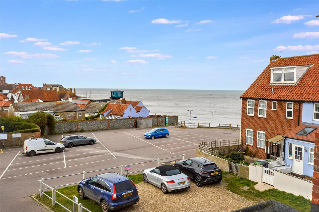 Cliff Road, Sheringham, NR26, photo 13