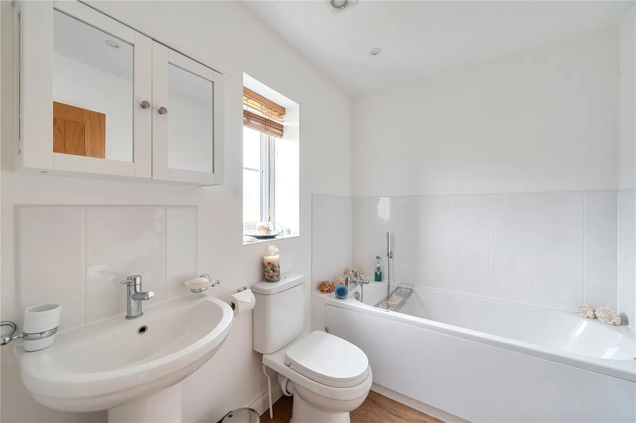 Bramley Fields, Norton Sub Hamdon, Stoke-Sub-Hamdon, Somerset, TA14 6AA, photo 18