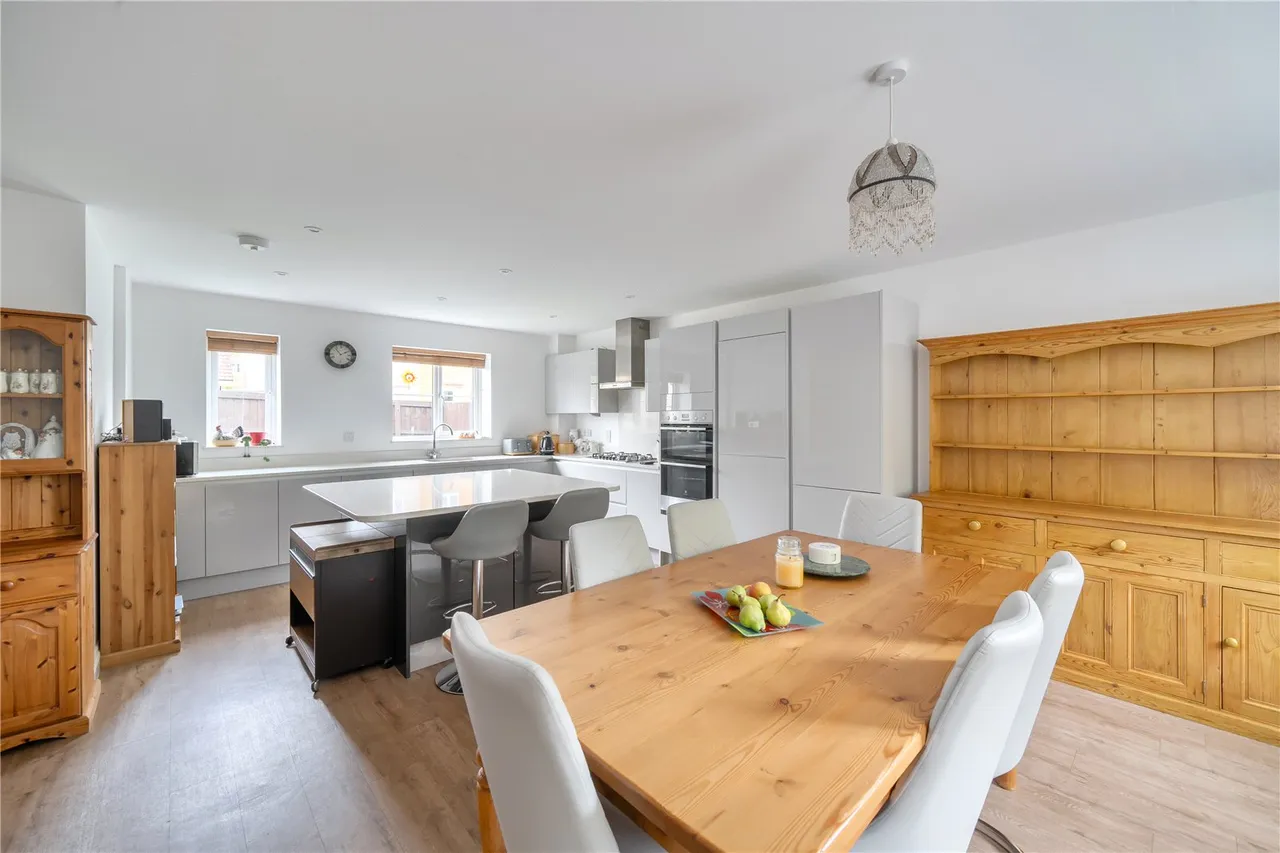 Bramley Fields, Norton Sub Hamdon, Stoke-Sub-Hamdon, Somerset, TA14 6AA, photo 10