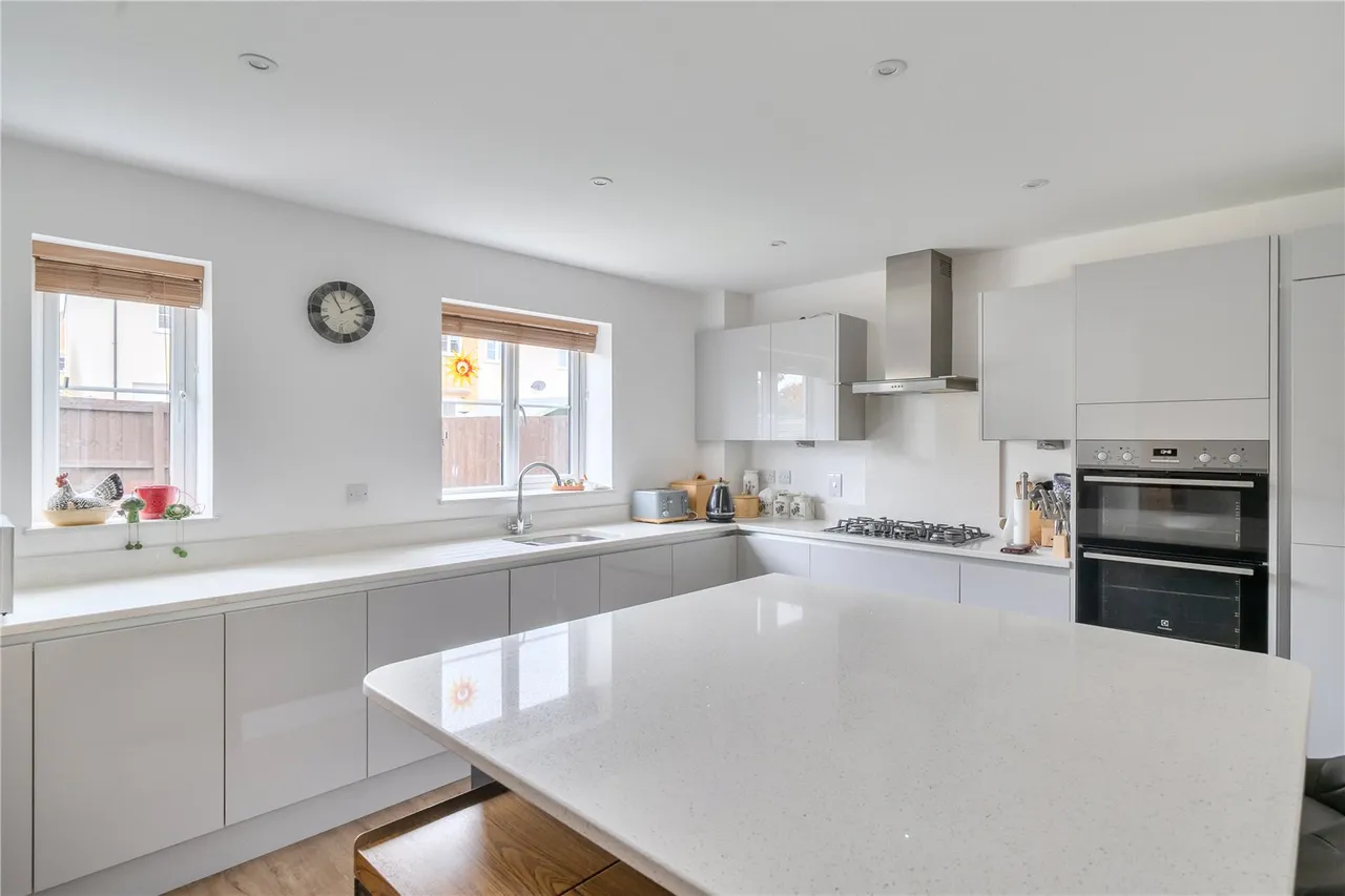 Bramley Fields, Norton Sub Hamdon, Stoke-Sub-Hamdon, Somerset, TA14 6AA, photo 9