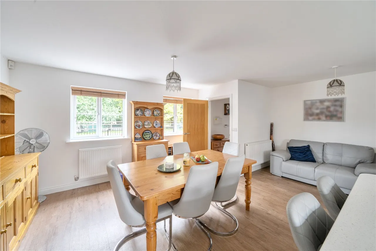 Bramley Fields, Norton Sub Hamdon, Stoke-Sub-Hamdon, Somerset, TA14 6AA, photo 8
