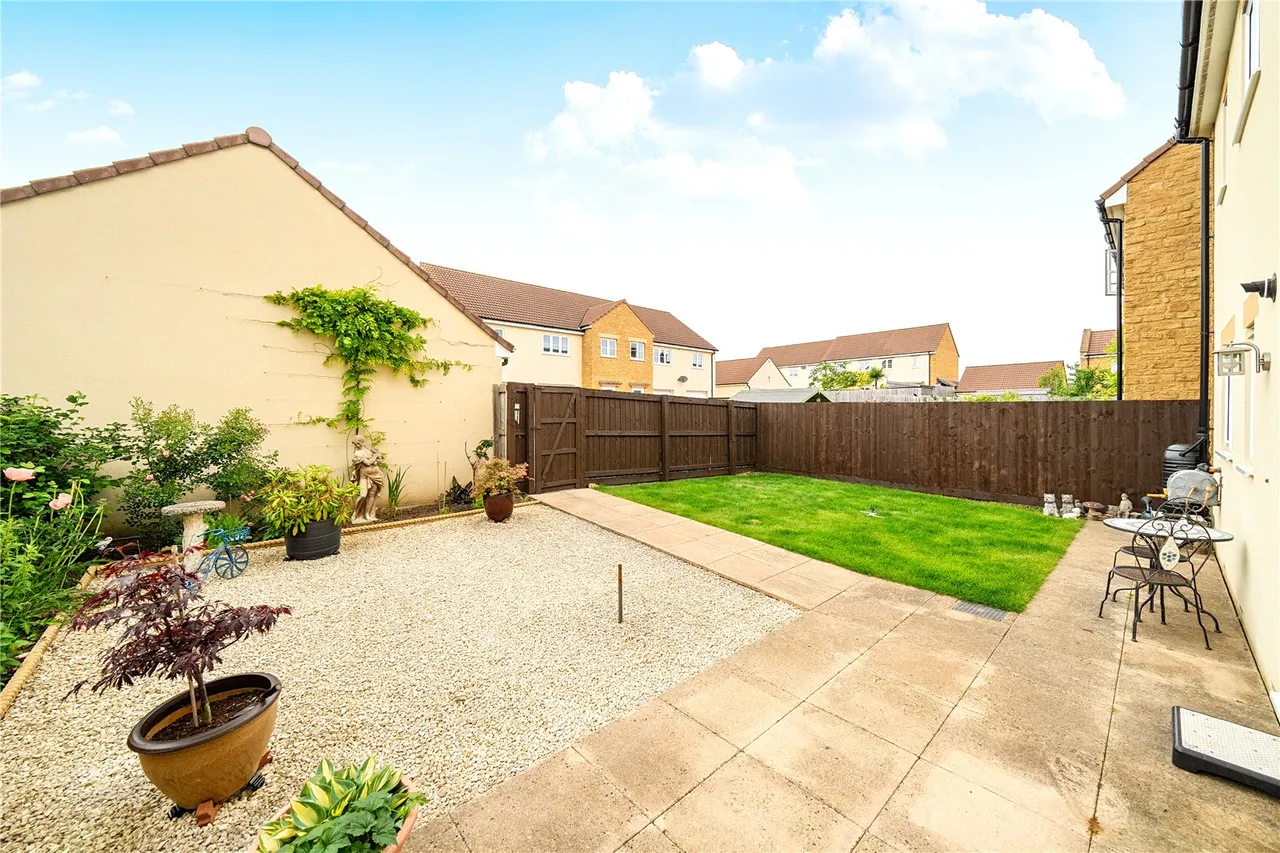 Bramley Fields, Norton Sub Hamdon, Stoke-Sub-Hamdon, Somerset, TA14 6AA, photo 20