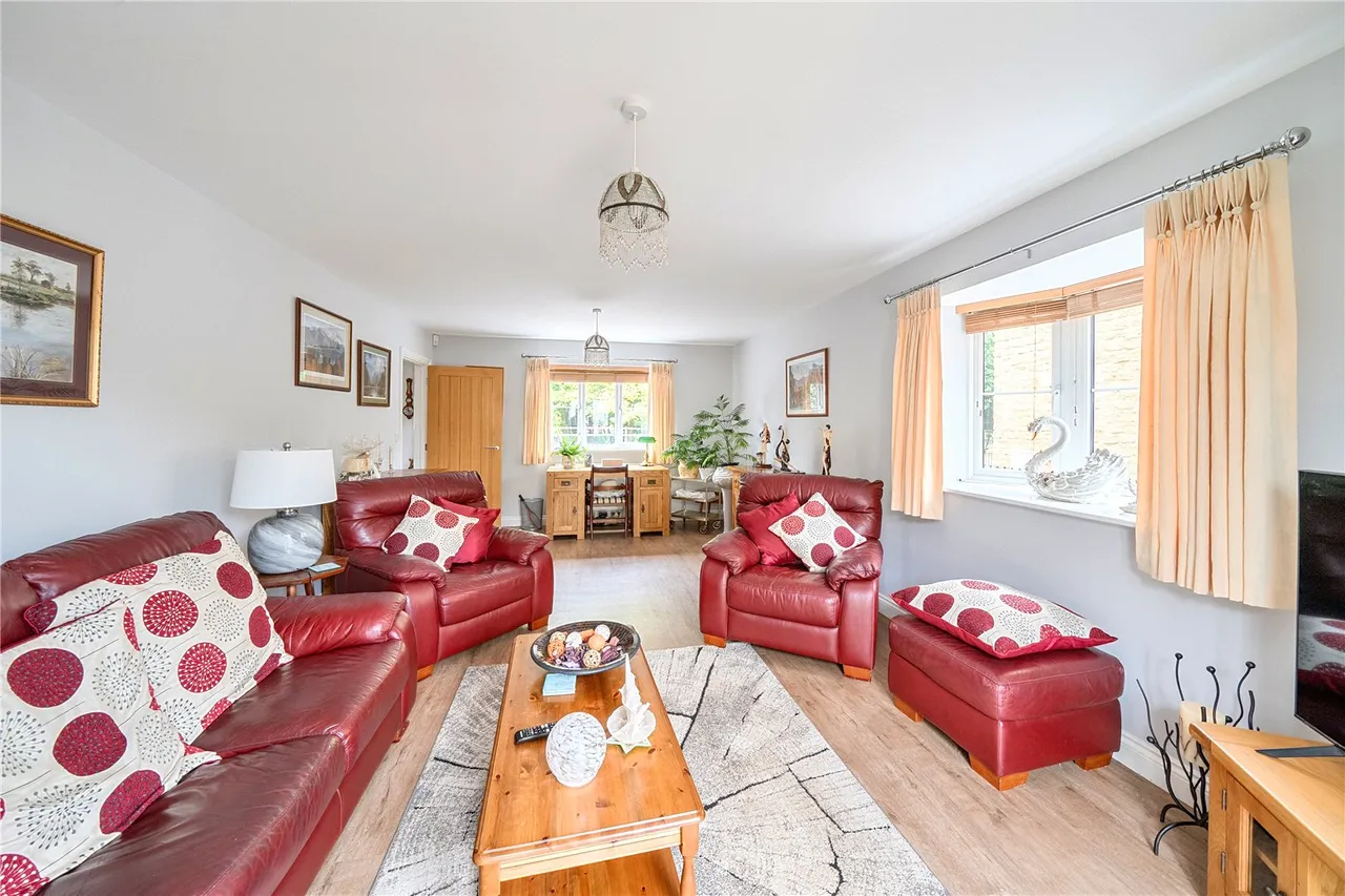 Bramley Fields, Norton Sub Hamdon, Stoke-Sub-Hamdon, Somerset, TA14 6AA, photo 6