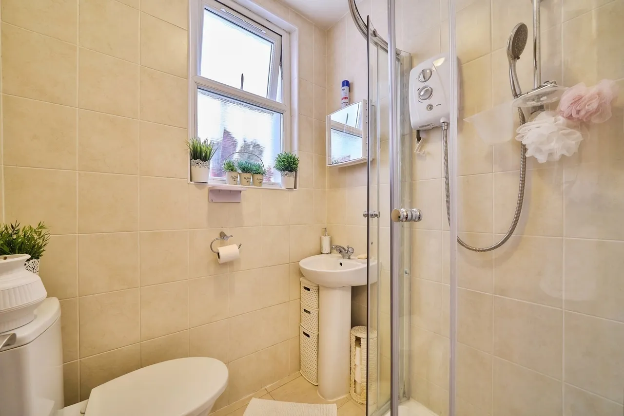 Studley Road, London, E7, photo 16