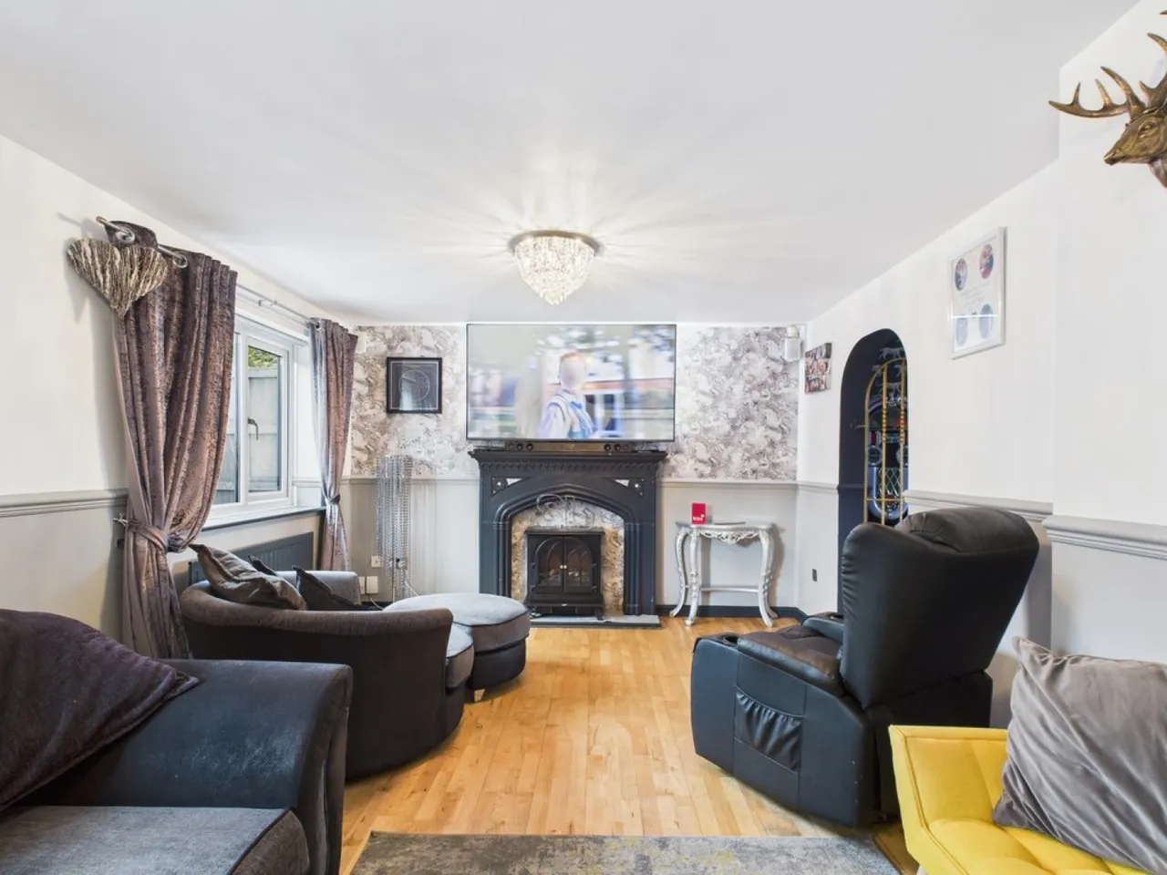 Tansey Close, Bucknall, Stoke-on-Trent, photo 4