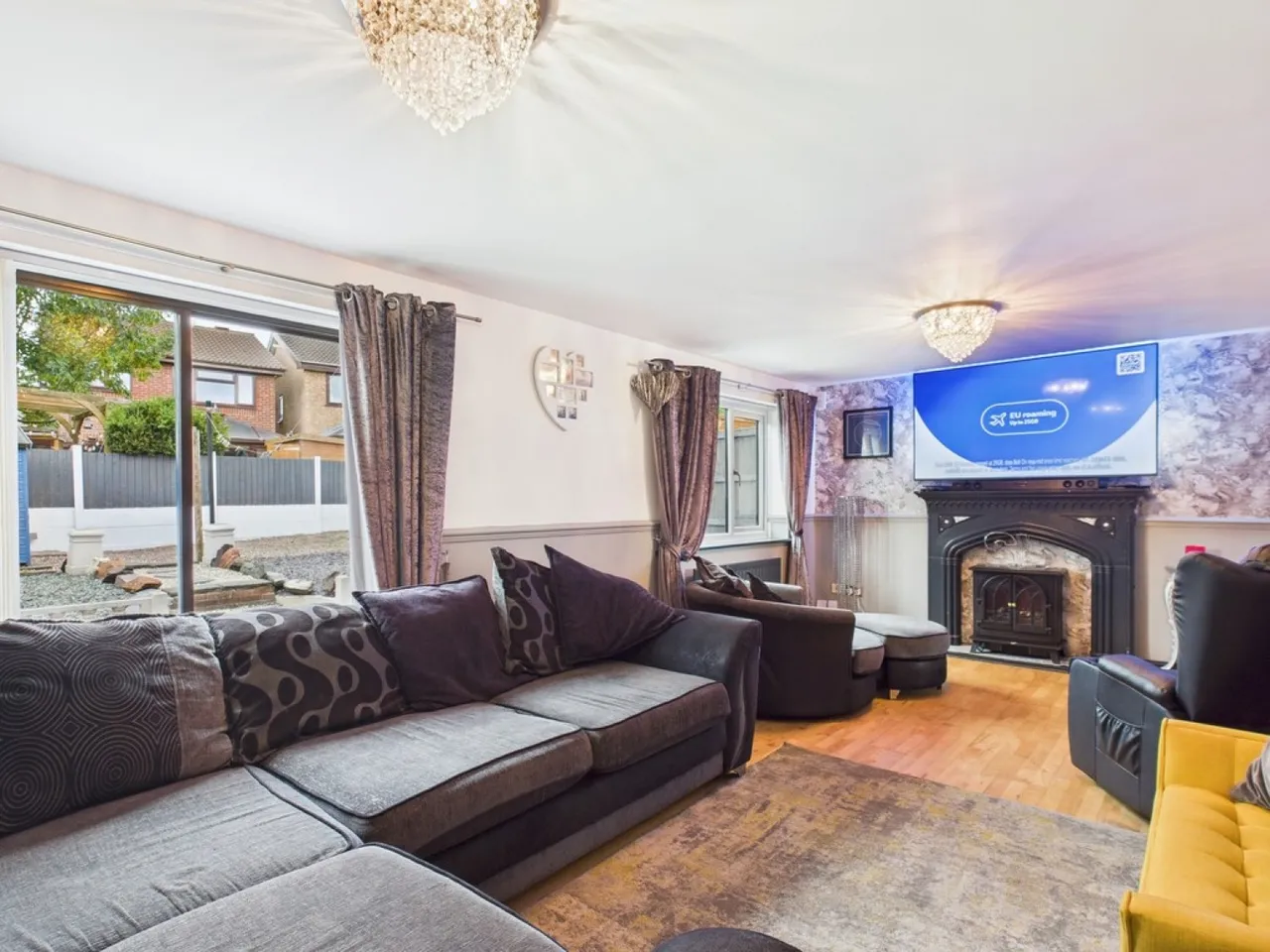 Tansey Close, Bucknall, Stoke-on-Trent, photo 3