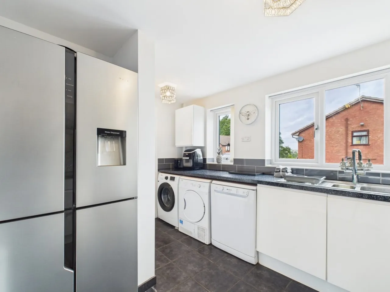 Tansey Close, Bucknall, Stoke-on-Trent, photo 7