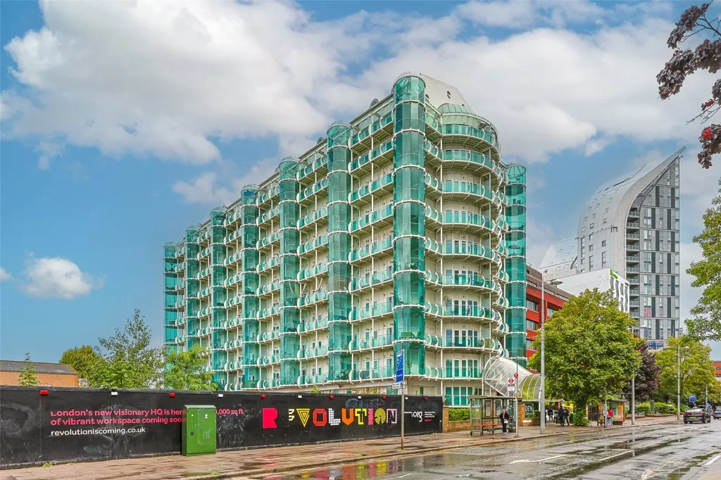 2 bed flat for sale, Uxbridge Road, Ealing, W5