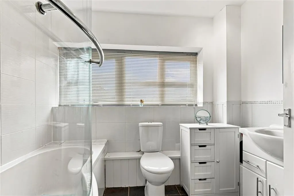 Branston Road, Uppingham, LE15, photo 11