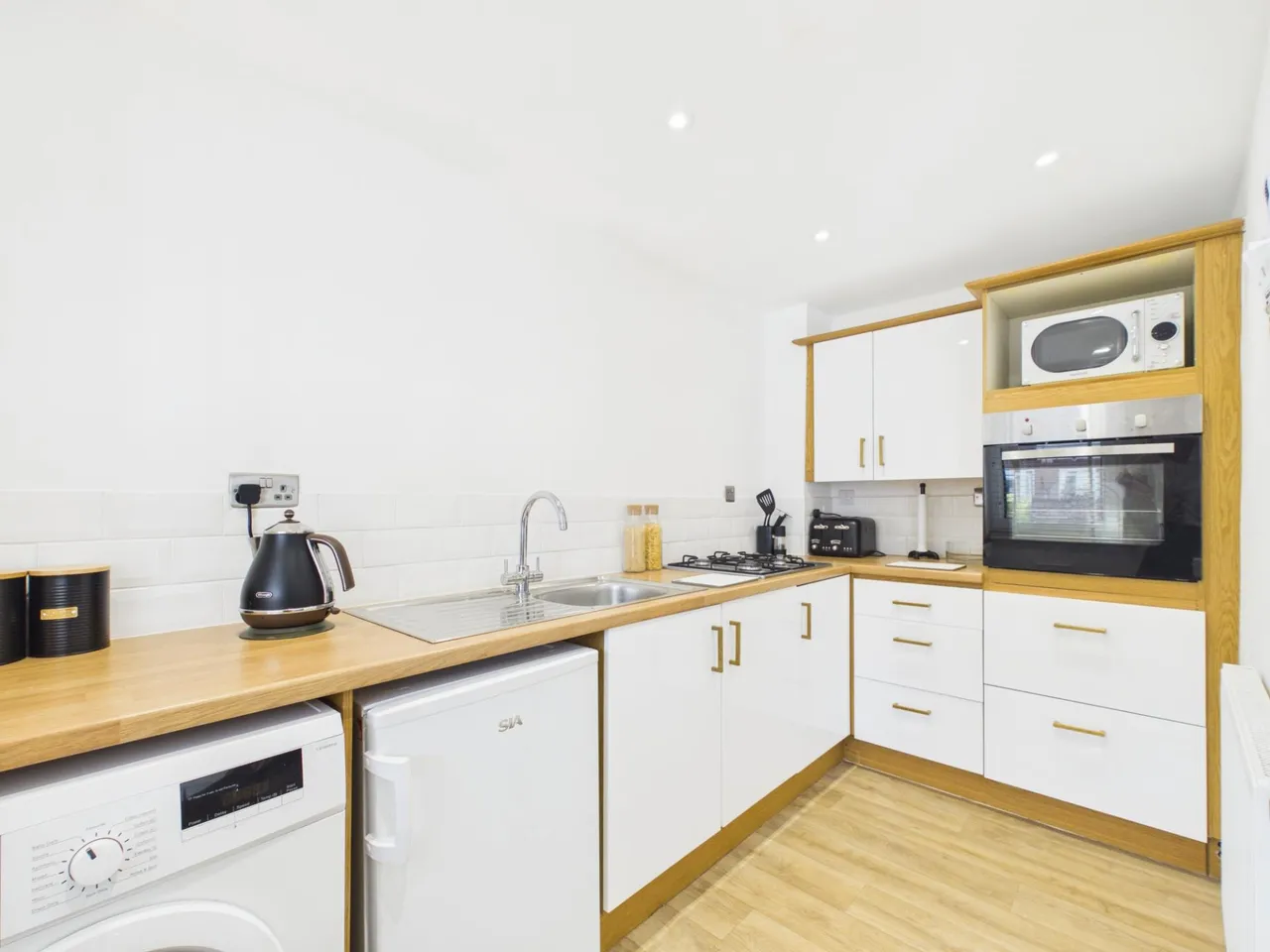 Regal Close, Cosham, PO6, photo 6