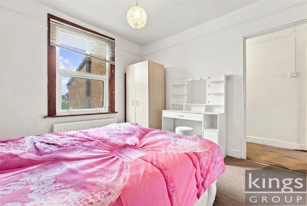 James Street, Enfield, photo 11