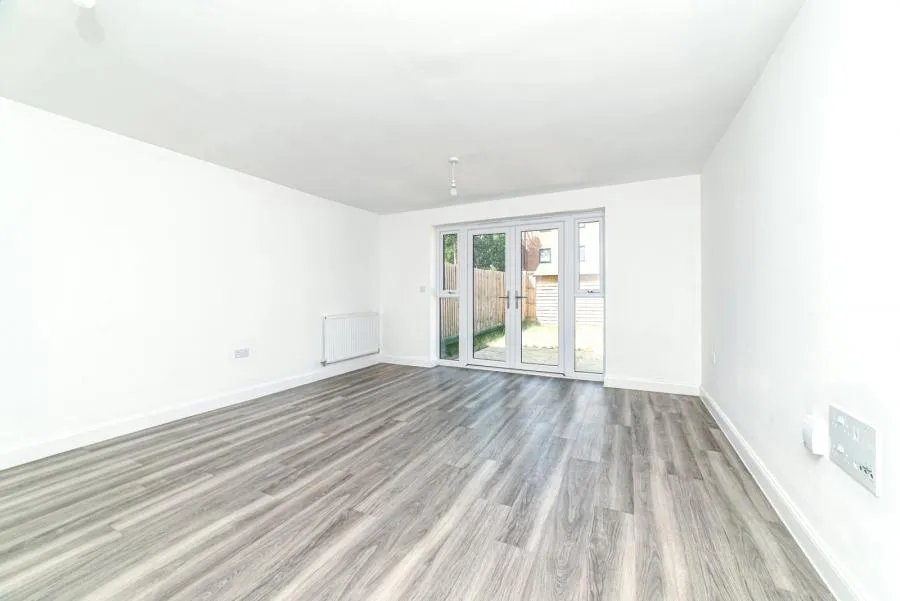 Dormie Close, Basingstoke, RG24, photo 2
