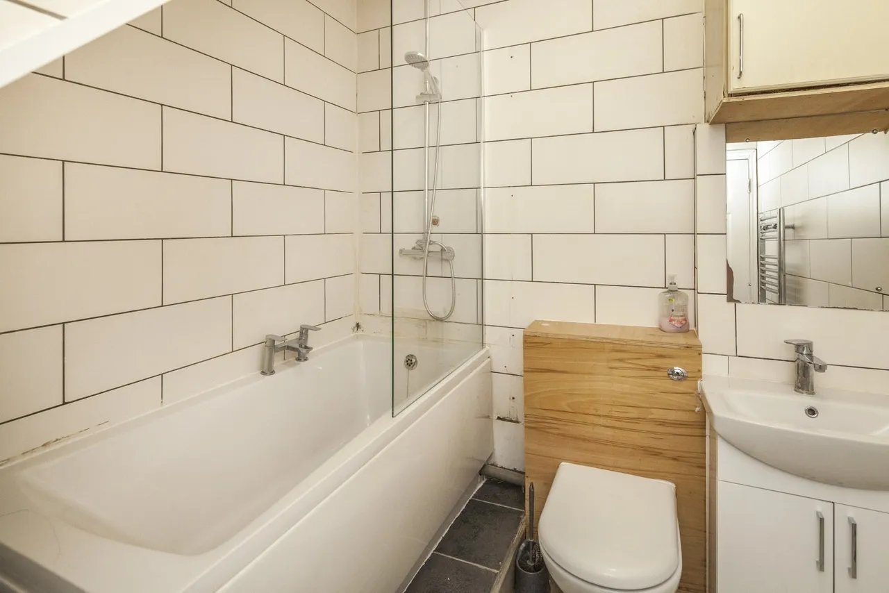 Lewisham Way, SE4, photo 6