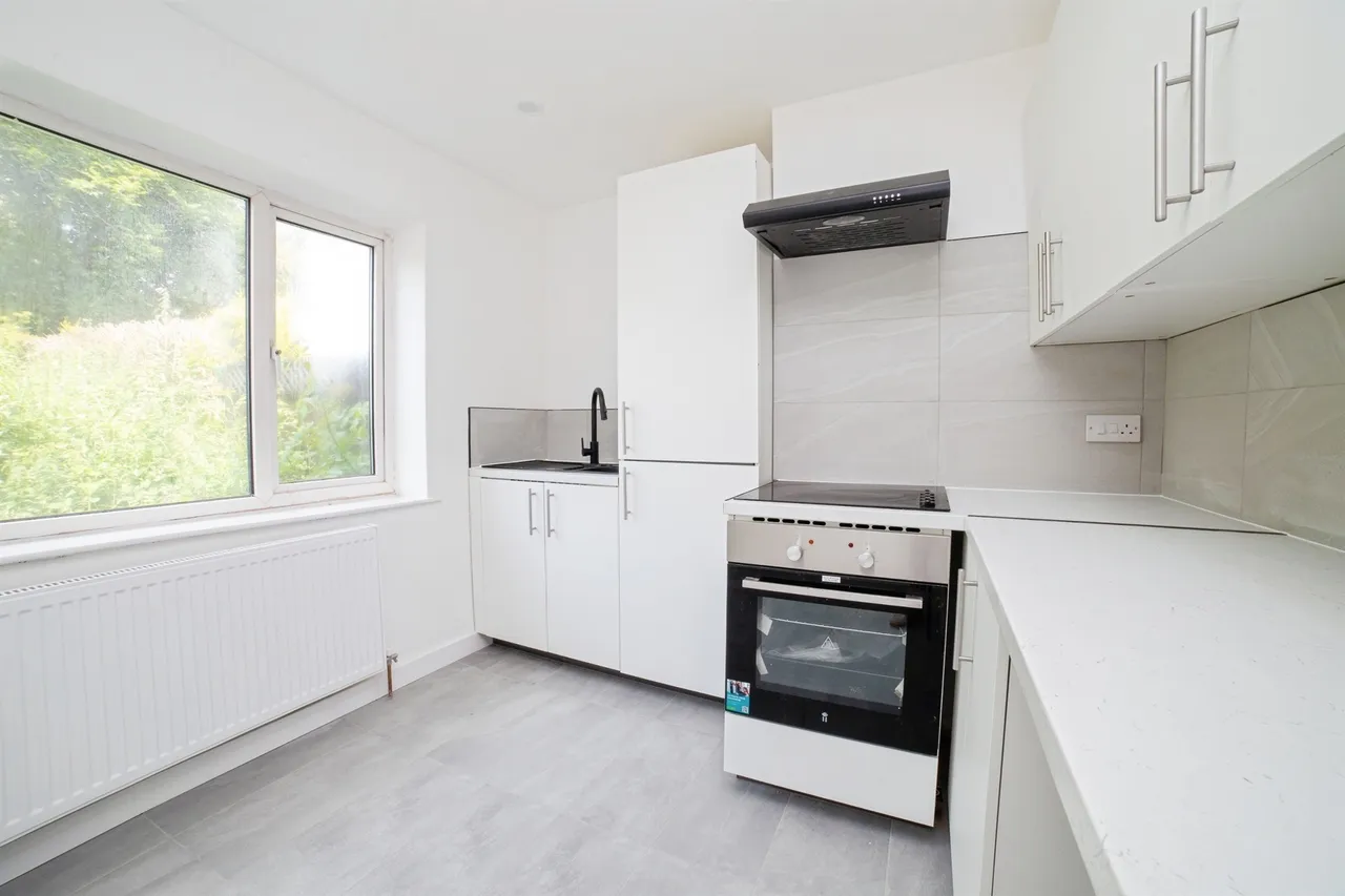 Firs Avenue, Alfreton, DE55, photo 6
