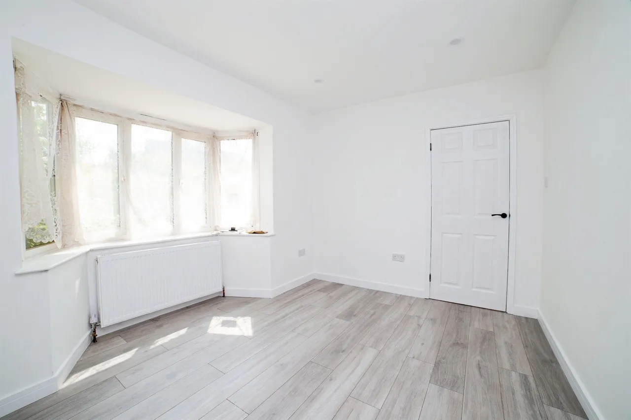 Firs Avenue, Alfreton, DE55, photo 9