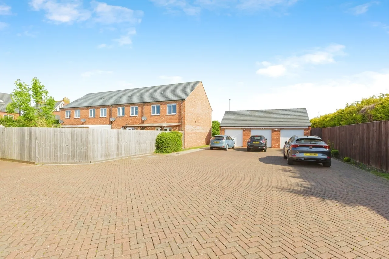Linacre Crescent, Syston, LE7, photo 17