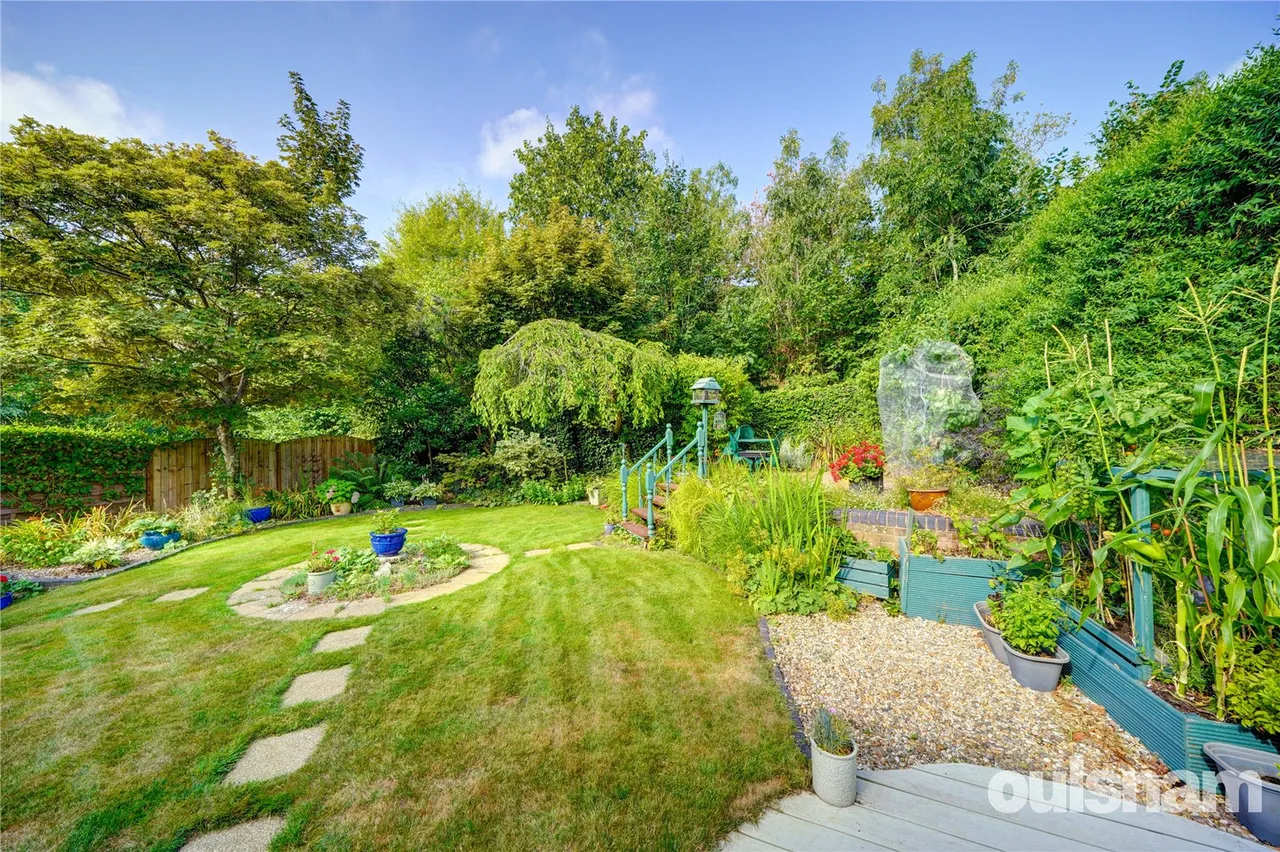 Mosel Drive, Droitwich, WR9, photo 25