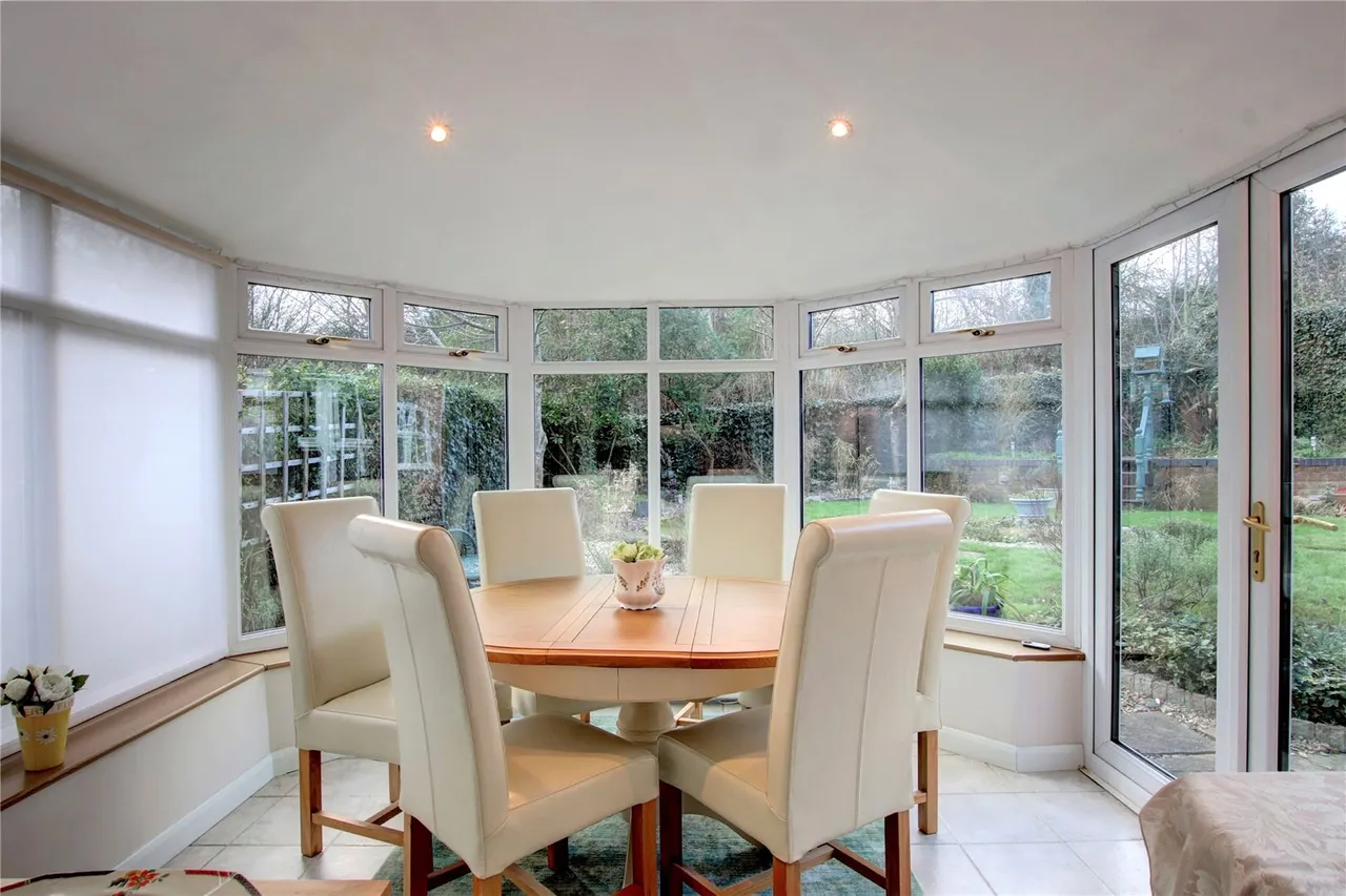 Mosel Drive, Droitwich, WR9, photo 4