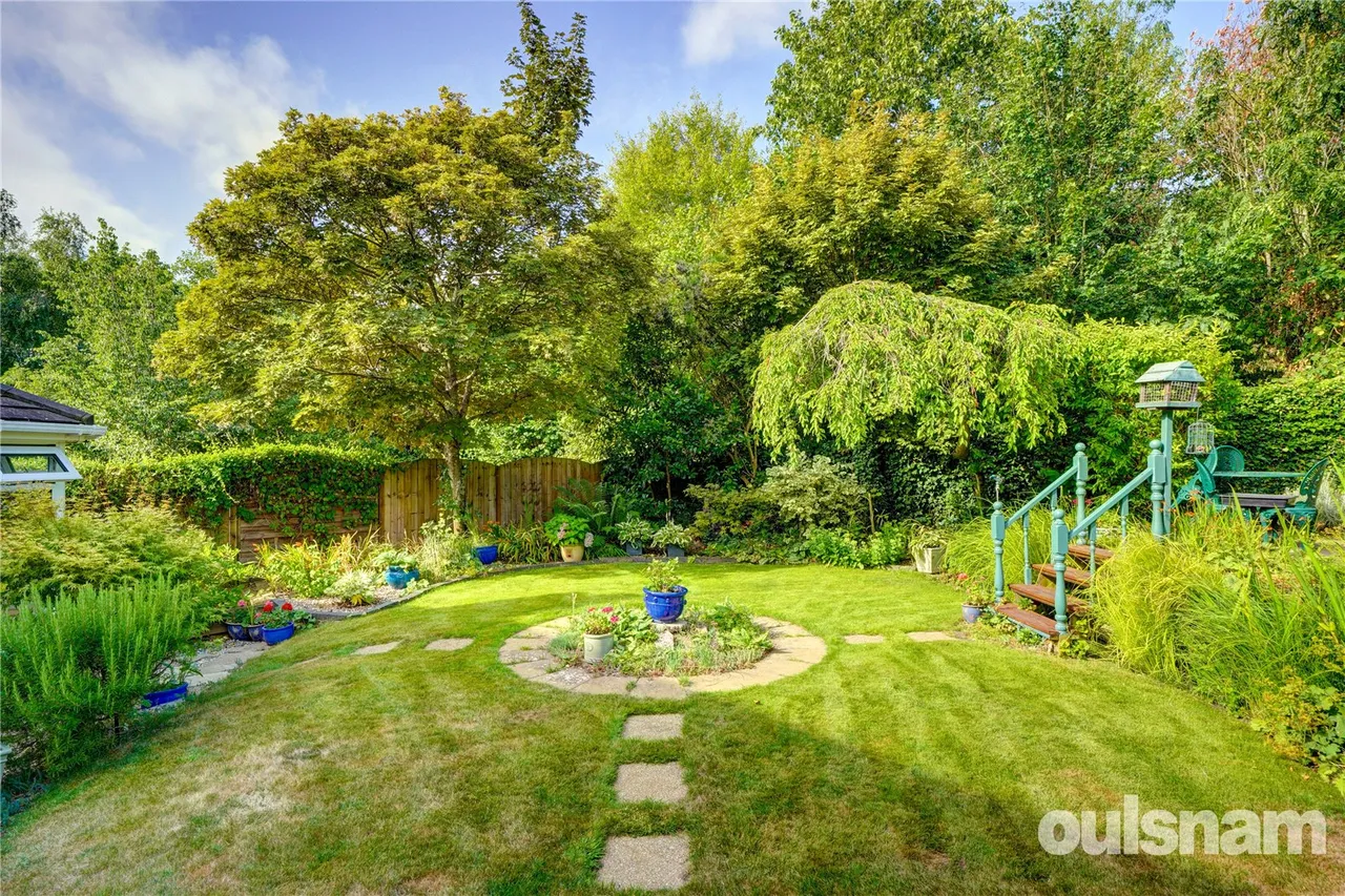 Mosel Drive, Droitwich, WR9, photo 26