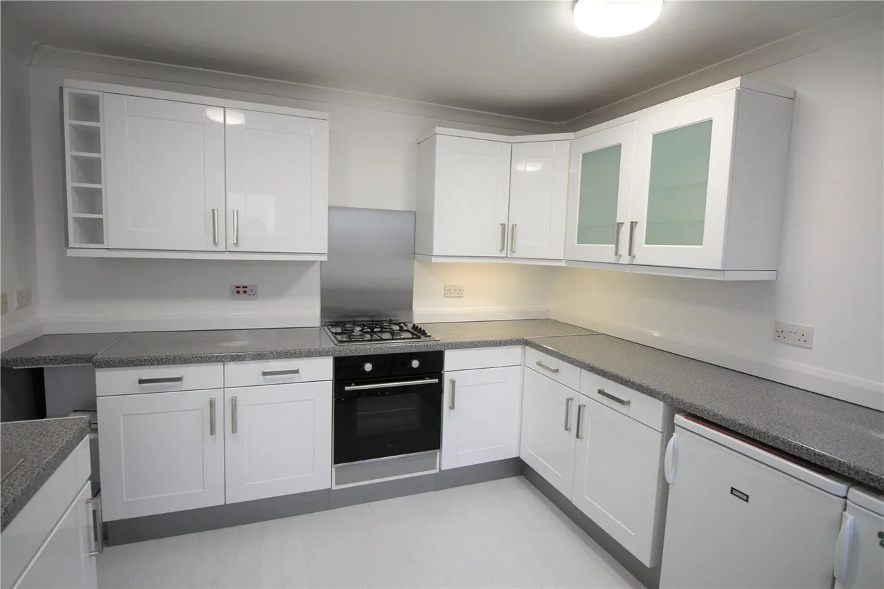 Alma Close, Cheltenham, GL51, photo 2