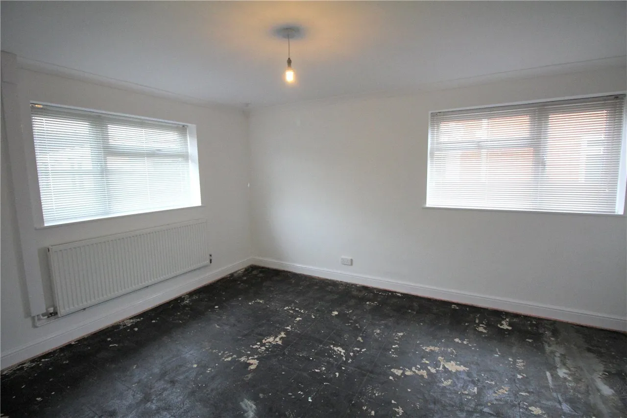 Alma Close, Cheltenham, GL51, photo 3