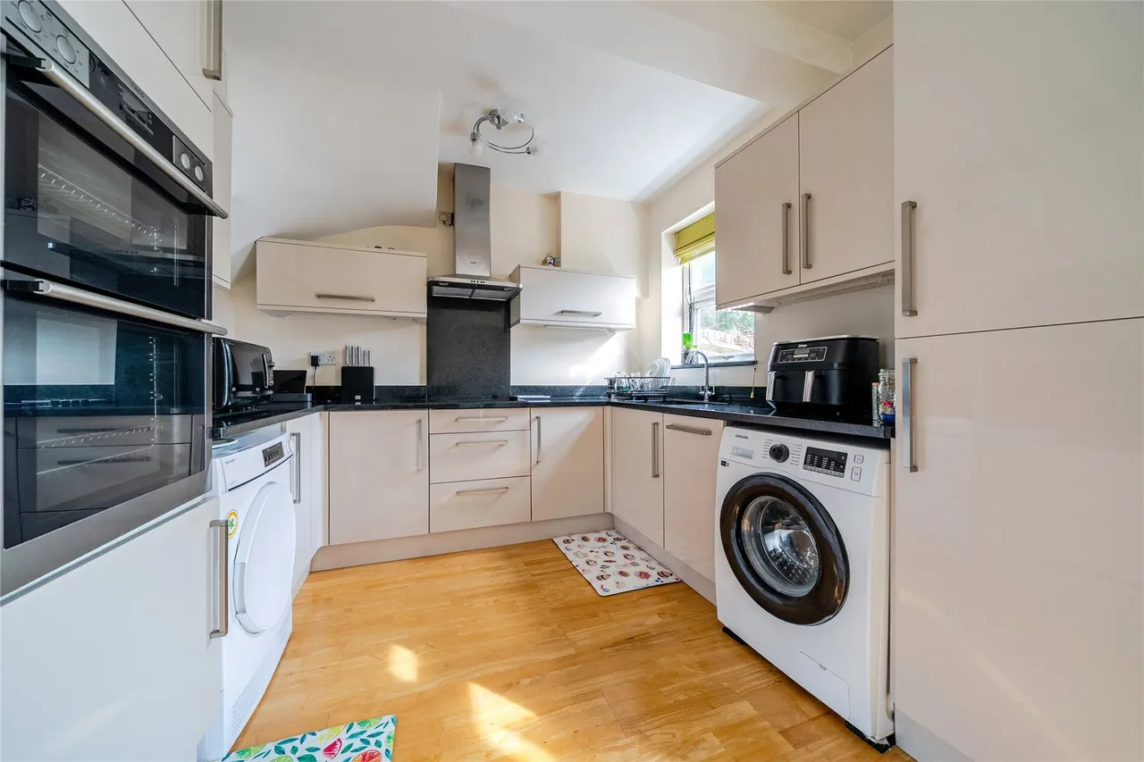 Downham Way, Bromley, BR1, photo 5