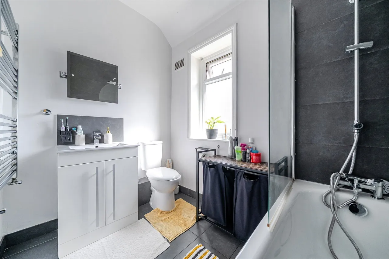 Downham Way, Bromley, BR1, photo 15