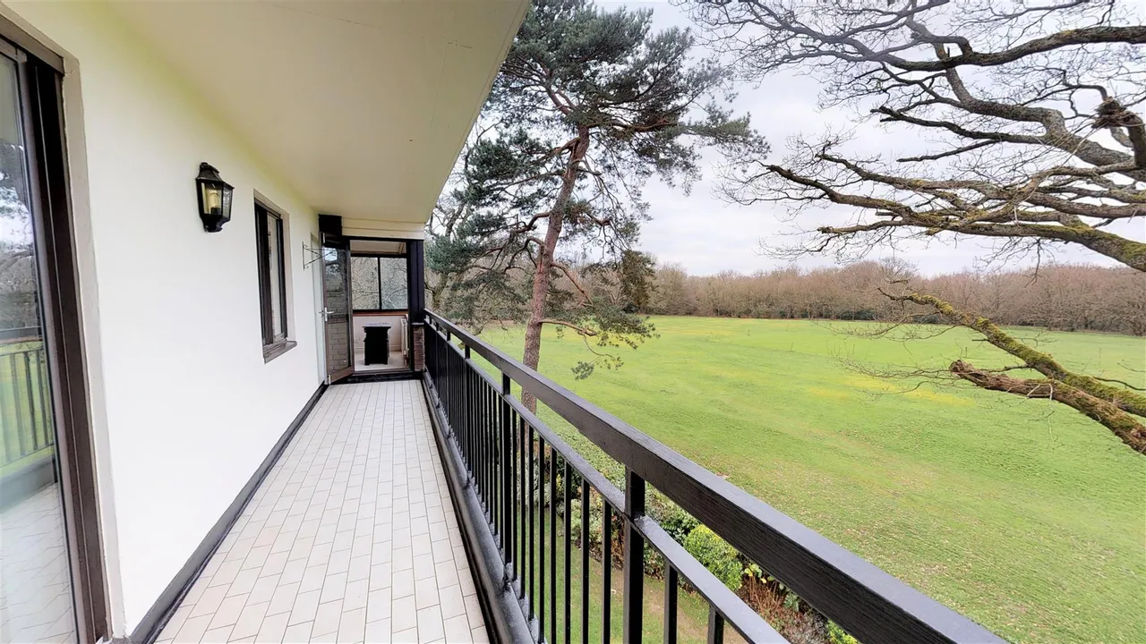 Hawsted, Buckhurst Hill, photo 3