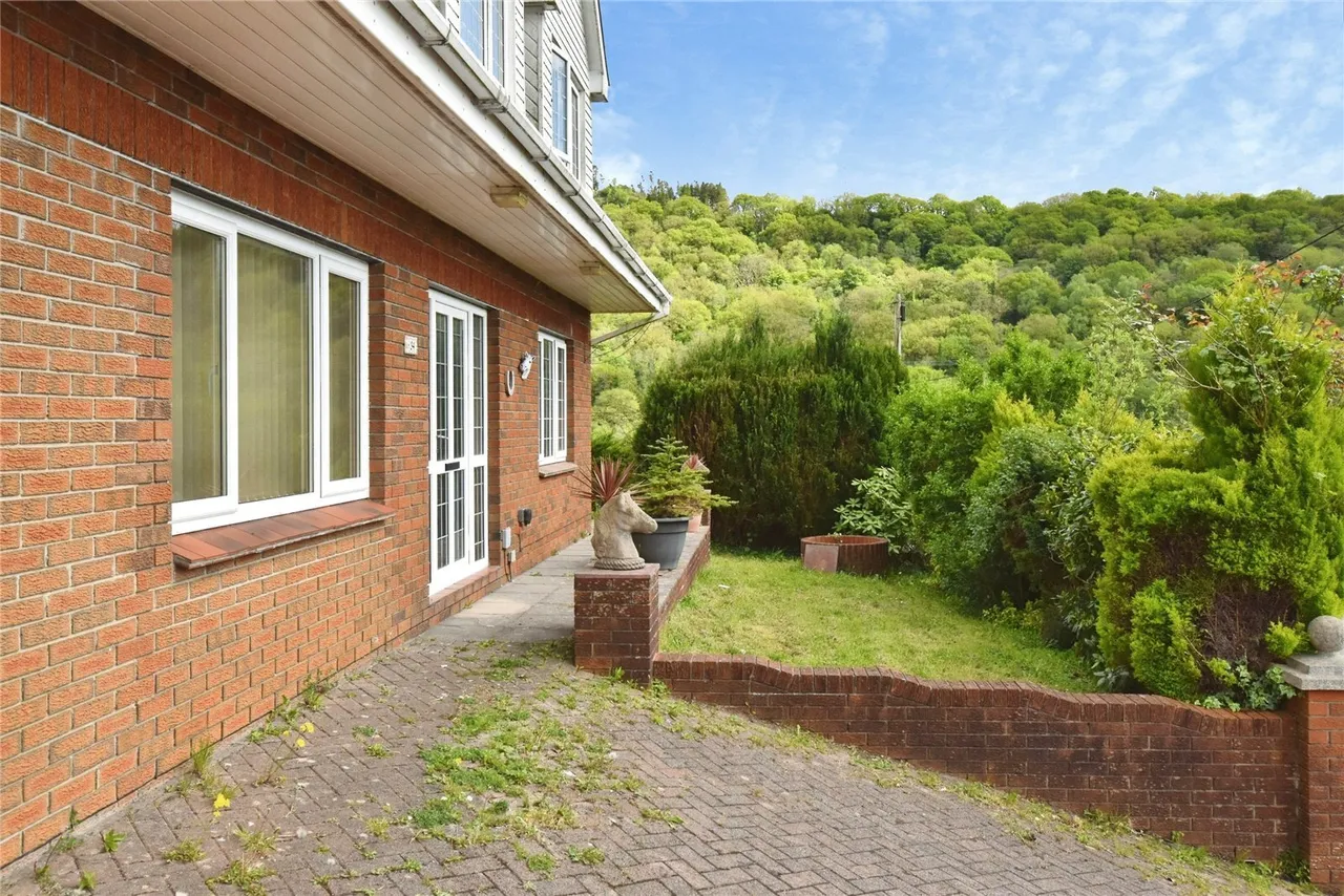 Gnoll Road, Godrergraig, SA9, photo 24