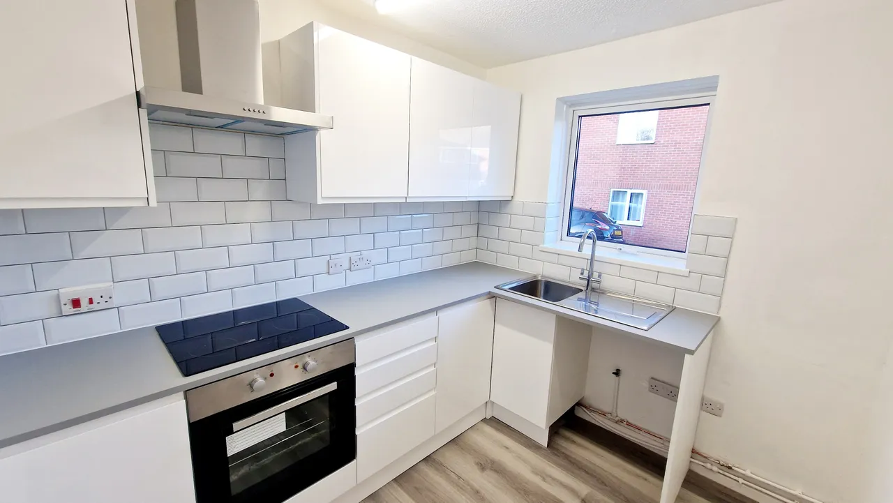 Flamborough close, Peterborough, PE2, photo 2