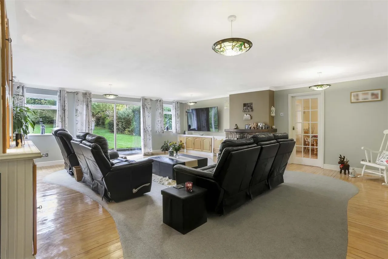 Sandy Lane, Cheam, SM2, photo 8