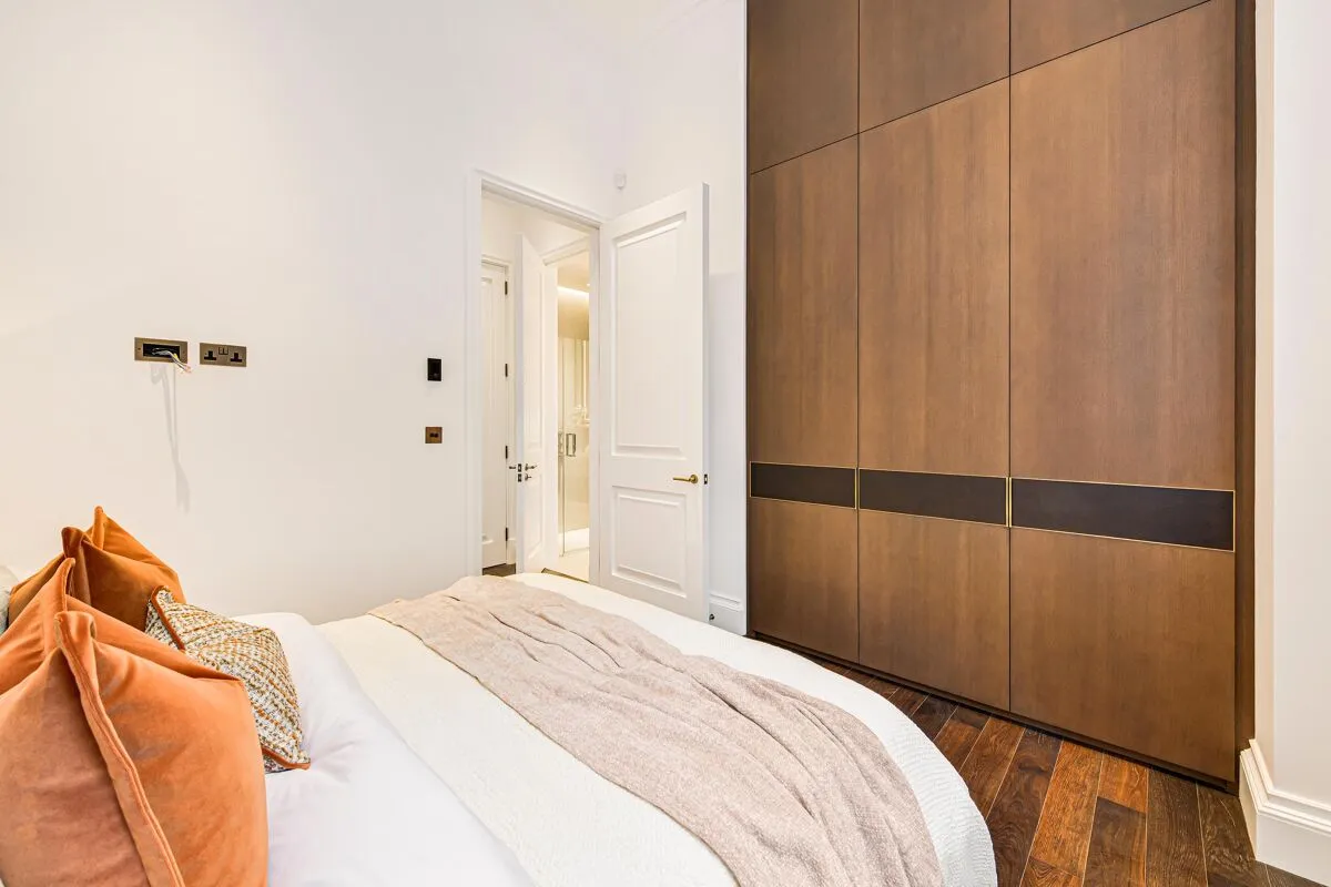 Charles Street, Mayfair, W1J, photo 12