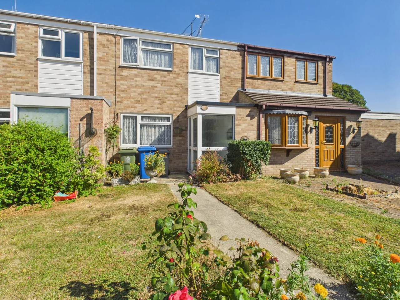 3 bed ash lane, windsor,sl4 for sale, Windsor