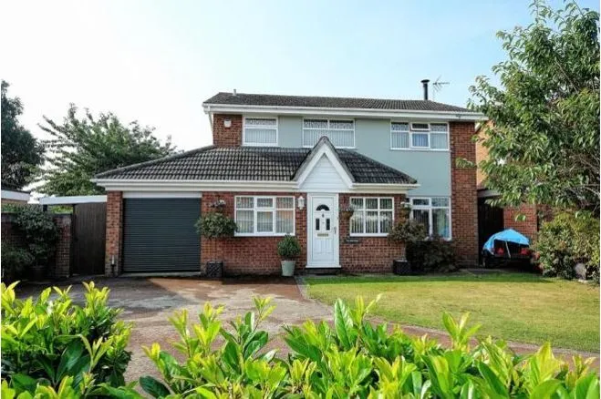 4 bed house for sale, Herons Close, Oulton Broad, NR32