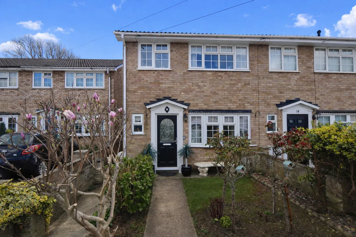 Amberley Way, Romford, RM7 8BT, photo 20