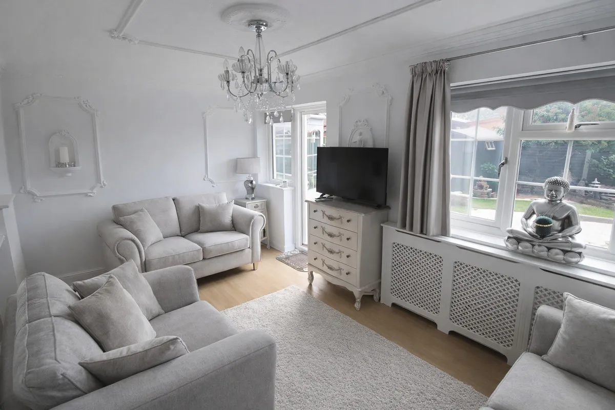 Amberley Way, Romford, RM7 8BT, photo 11