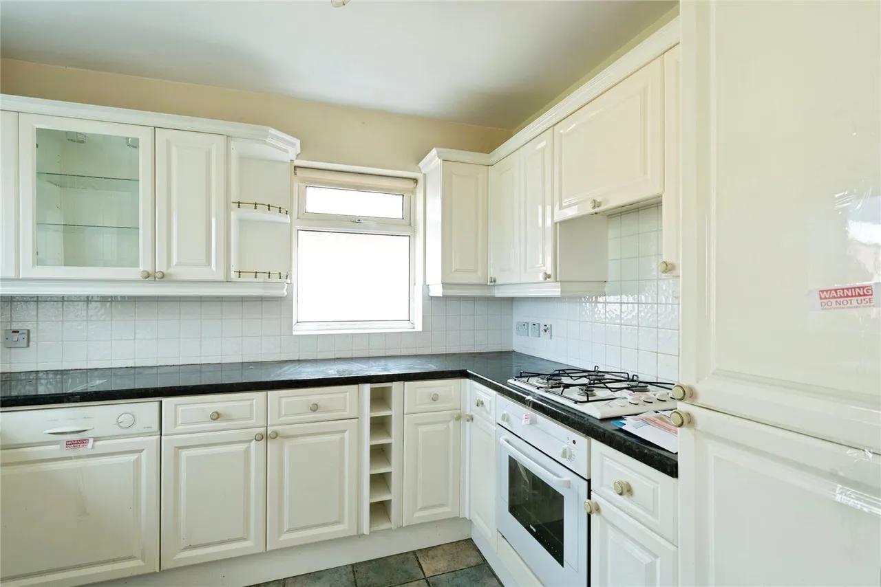 Roundstone Way, Selsey, PO20, photo 12