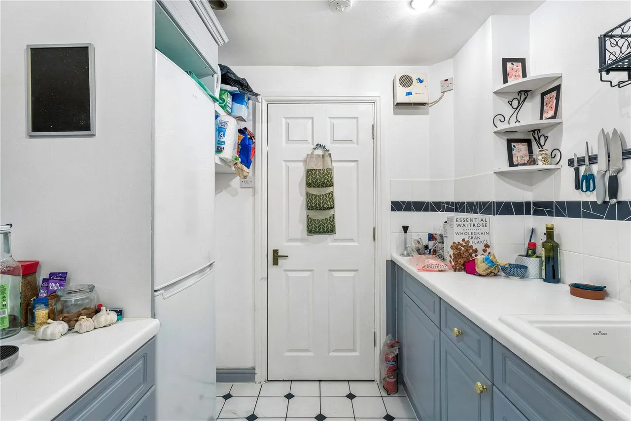2 bed flat for sale — Cartwright Street, London., E1